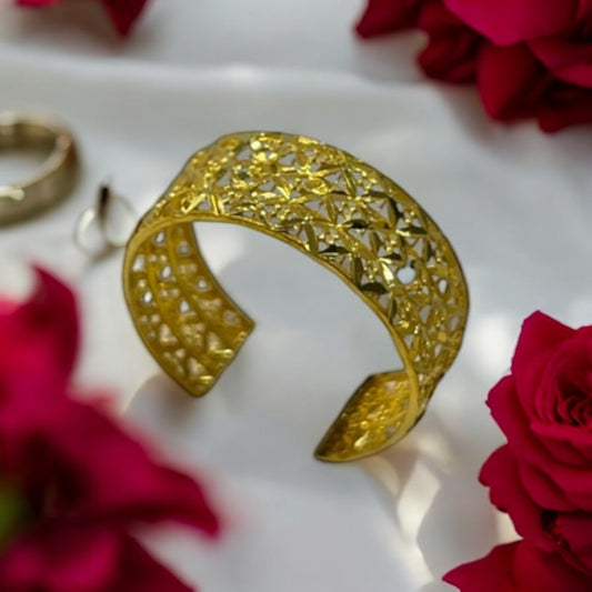 21k gold Khaleeji ring